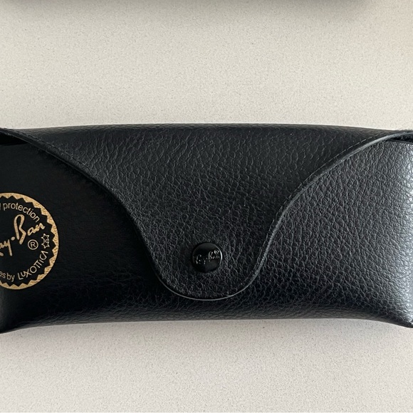 Ray-Ban black and gold sunglasses case - Picture 3 of 3